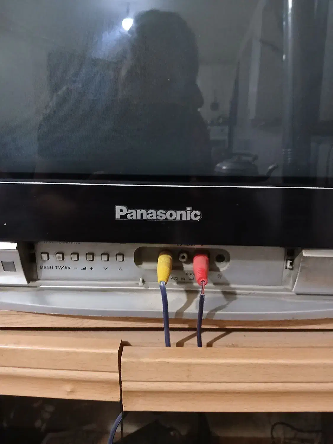 یک دستگاه تلویزیون فروشی|تلویزیون و پروژکتور|اراک, |دیوار