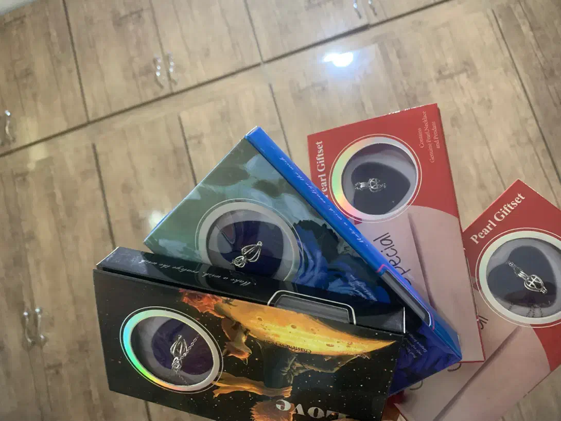 گردنبند مرواریدی داخل صدف|بدلیجات|فولادشهر, B1|دیوار