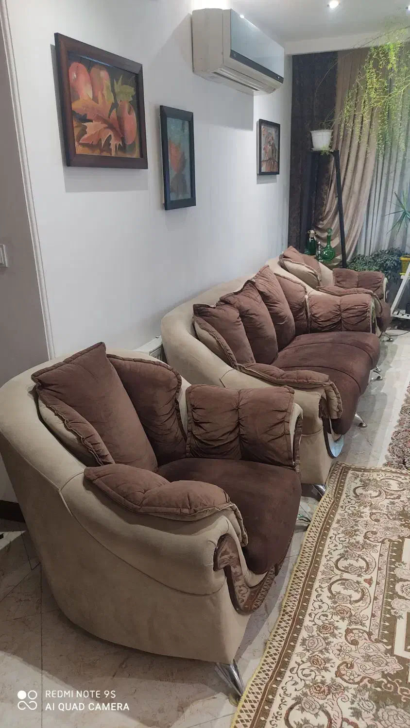 مبل شرکتی ۷ نفره کاملا سالم و راحت و اسکلت محکم|مبلمان خانگی و میز عسلی|قم, زنبیل آباد|دیوار