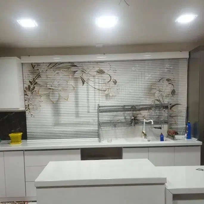 زبرا .نصب زیرا تصویر با چک نقد چک ۲ ماه|پرده، رانر، رومیزی|پارسآباد, |دیوار