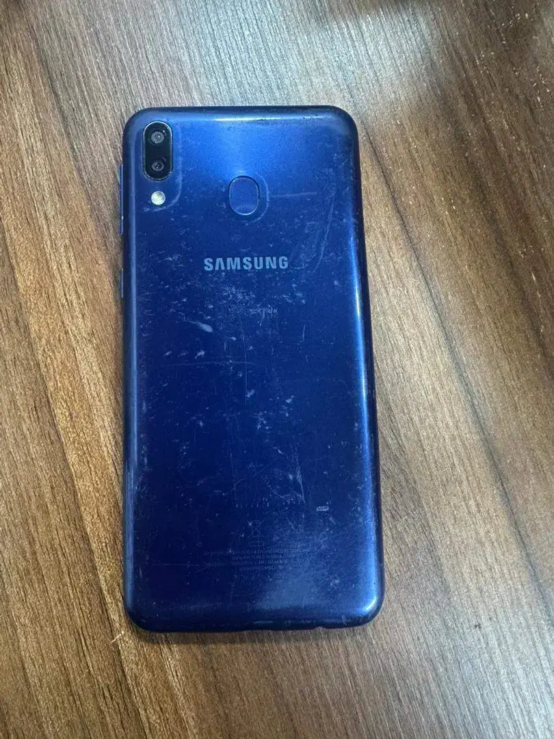 M20|موبایل|اصفهان, طاحونه|دیوار