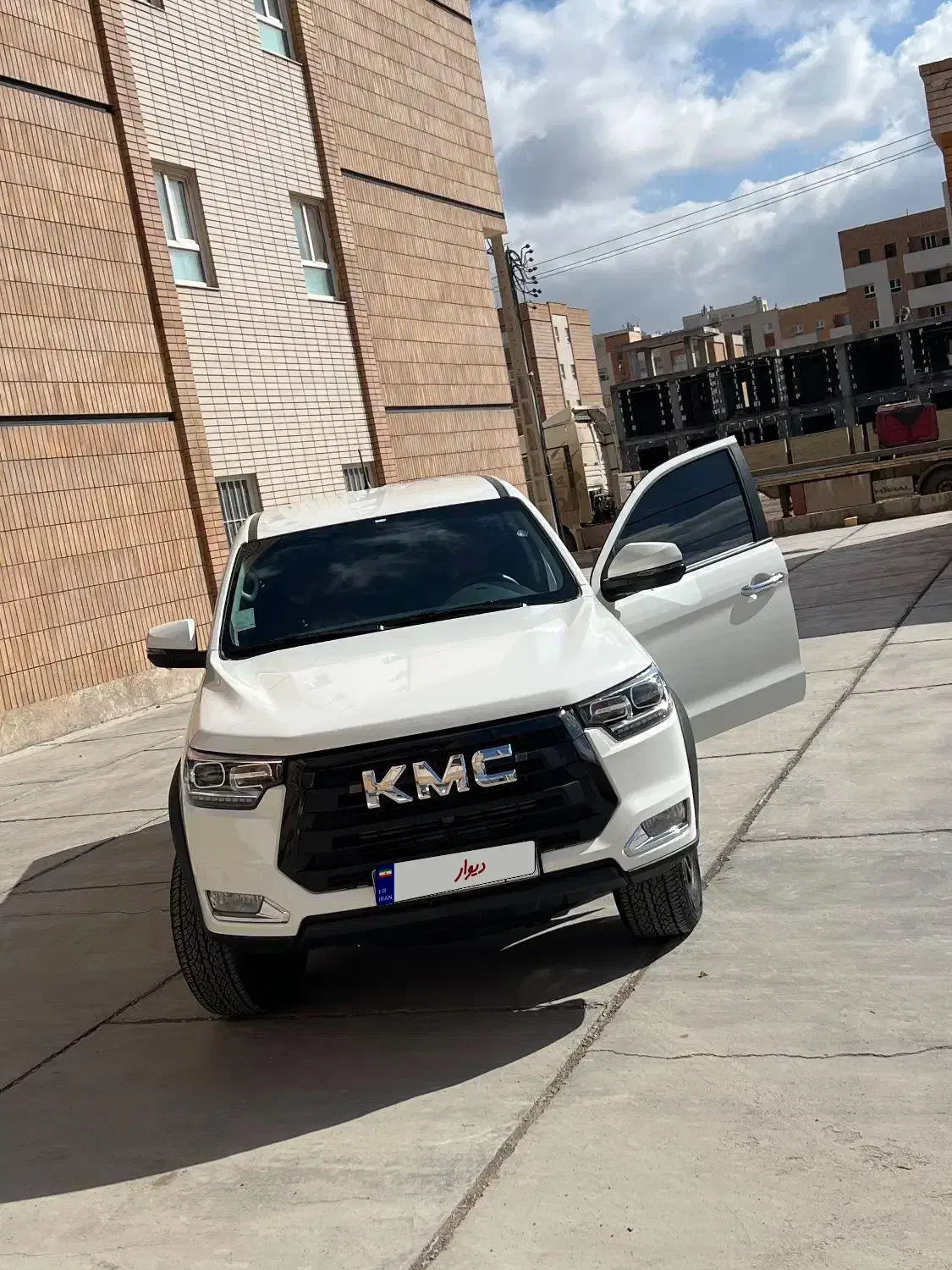 کی ام سی t8|خودرو سواری و وانت|کرمان, |دیوار