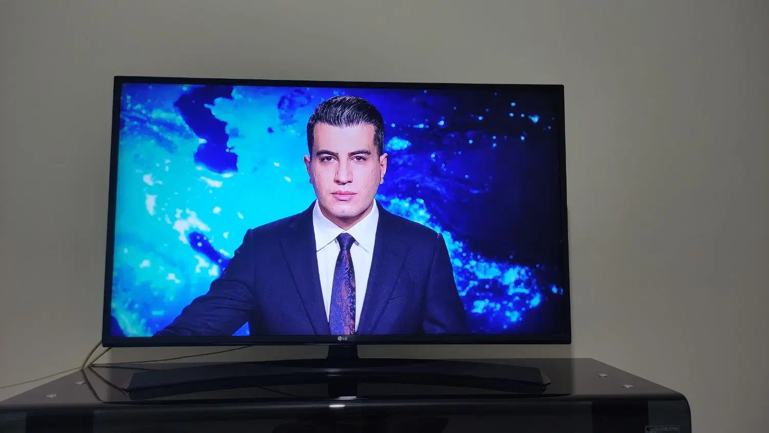 ال جی 43 اینچ 4k|تلویزیون و پروژکتور|تهران, ستارخان|دیوار