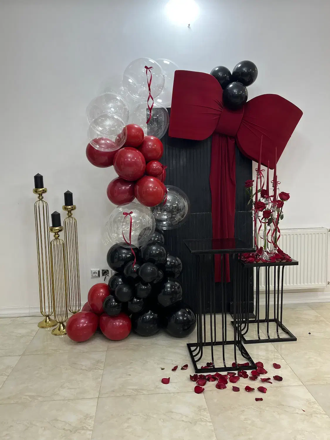 بادکنک‌آرایی/چیدمان دکور و میز پینترستی/اقسـ ـاط|خدمات پذیرایی، مراسم|کرمان, |دیوار