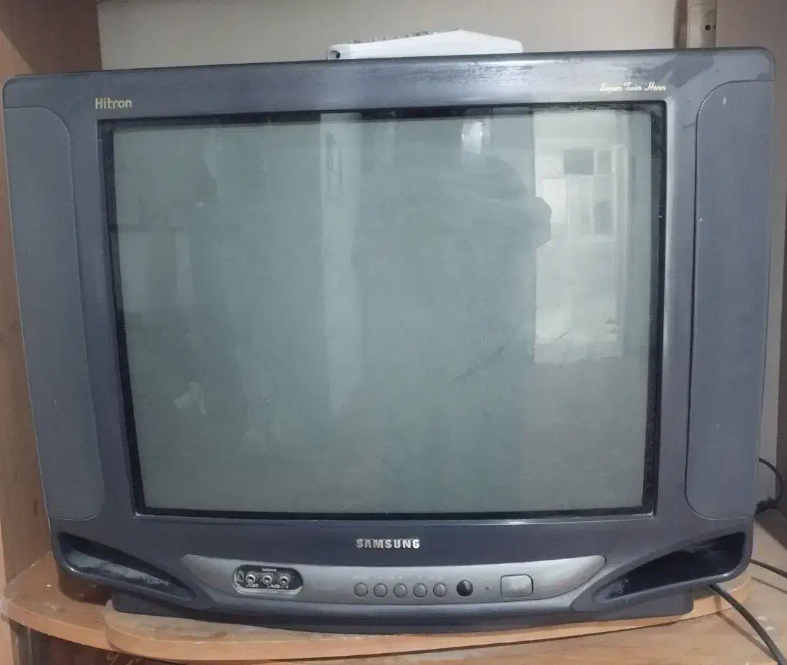 تلویزیون سامسونگ رنگی|تلویزیون و پروژکتور|خرمشهر, |دیوار