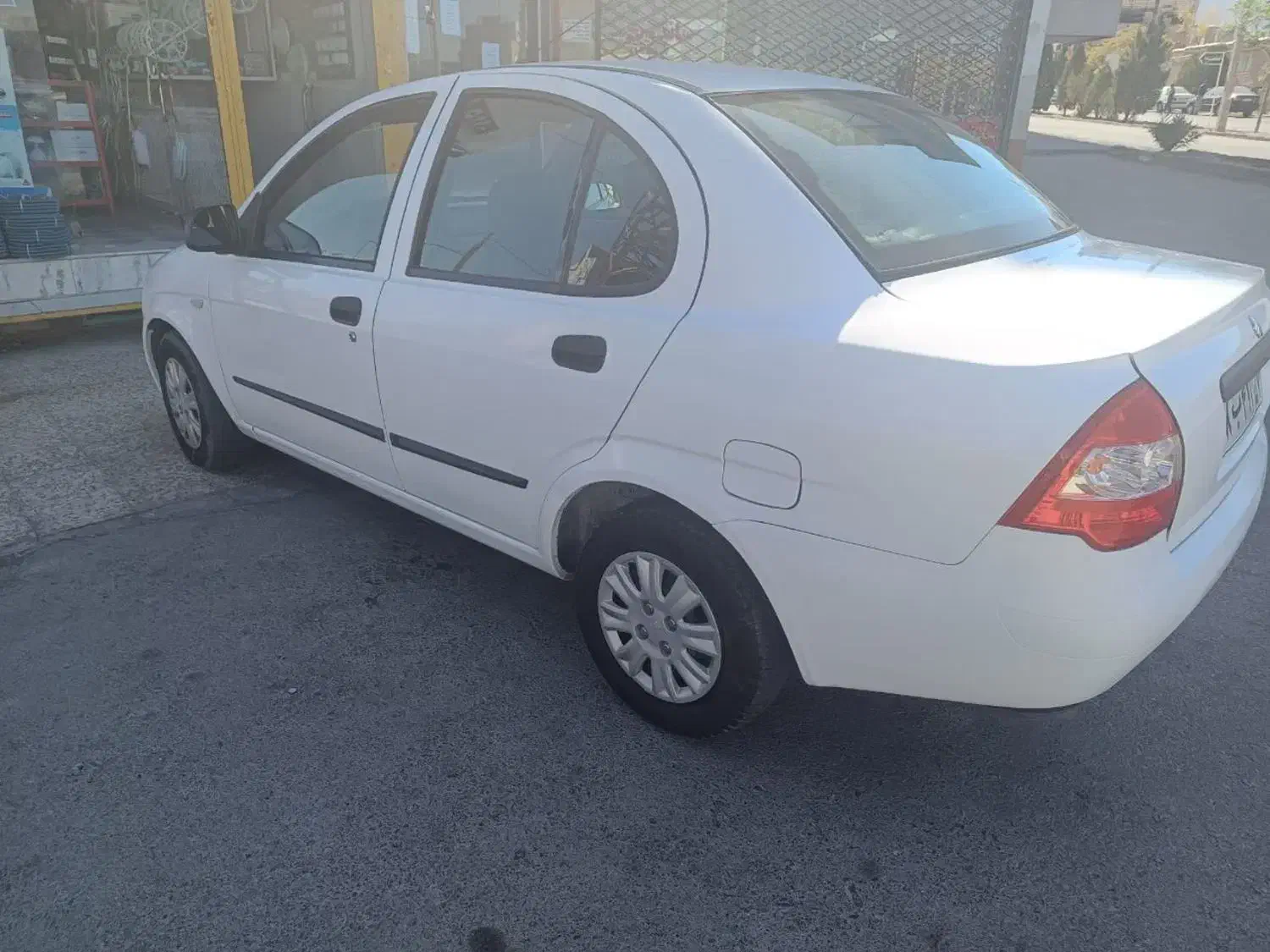 تیبا ۱ مدل ۹۷|خودرو سواری و وانت|بیرجند, |دیوار