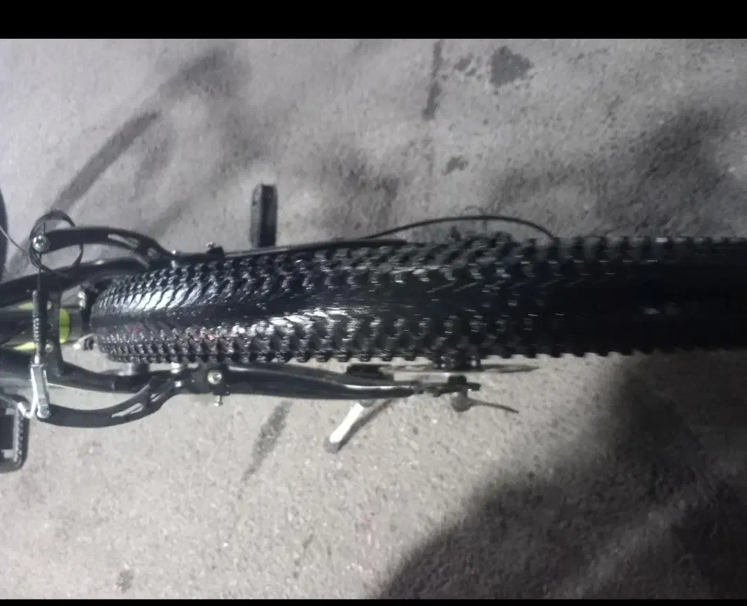 المپیا|دوچرخه، اسکیت، اسکوتر|ری, شهرک نظامی|دیوار