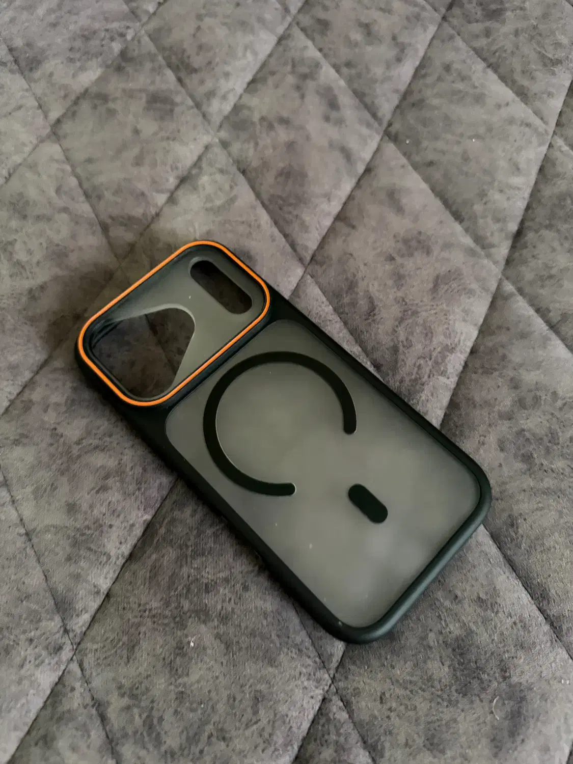 کاور نو ایفون ۱۷ پرو|لوازم جانبی موبایل و تبلت|شیراز, مبعث|دیوار