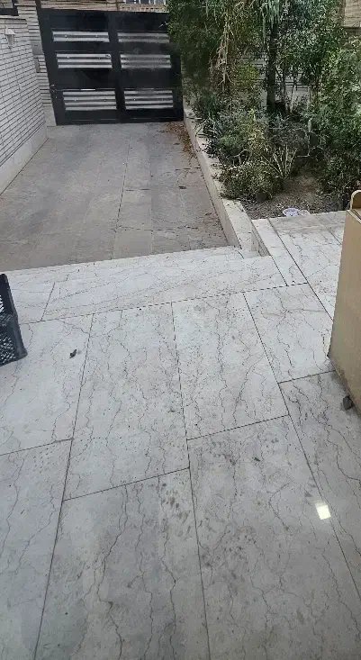 لاهور* ۱۴۷متری* حیاط اختصاصی*مناسب سخت پسندان|فروش آپارتمان|اصفهان, چشمه باقرخان|دیوار