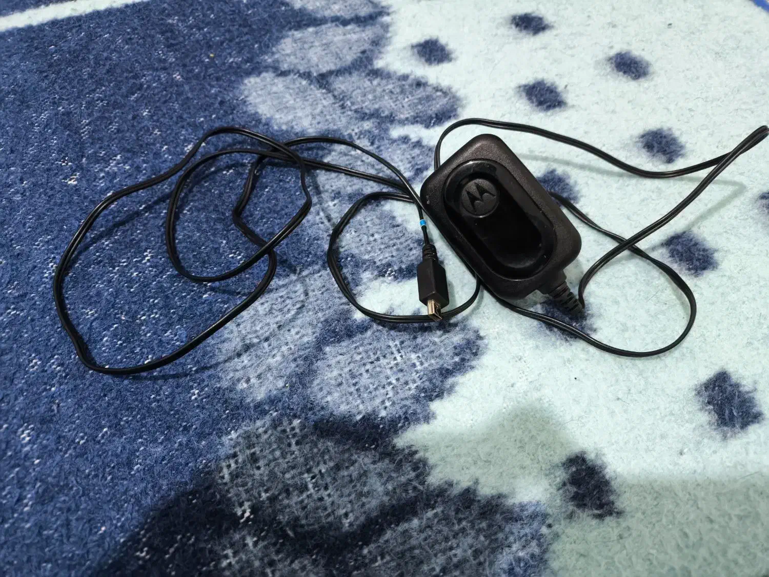 شارژر اصلی و کمیاب نوکیا ،موتورولا ، ال‌جی|لوازم جانبی موبایل و تبلت|تهران, مسعودیه|دیوار