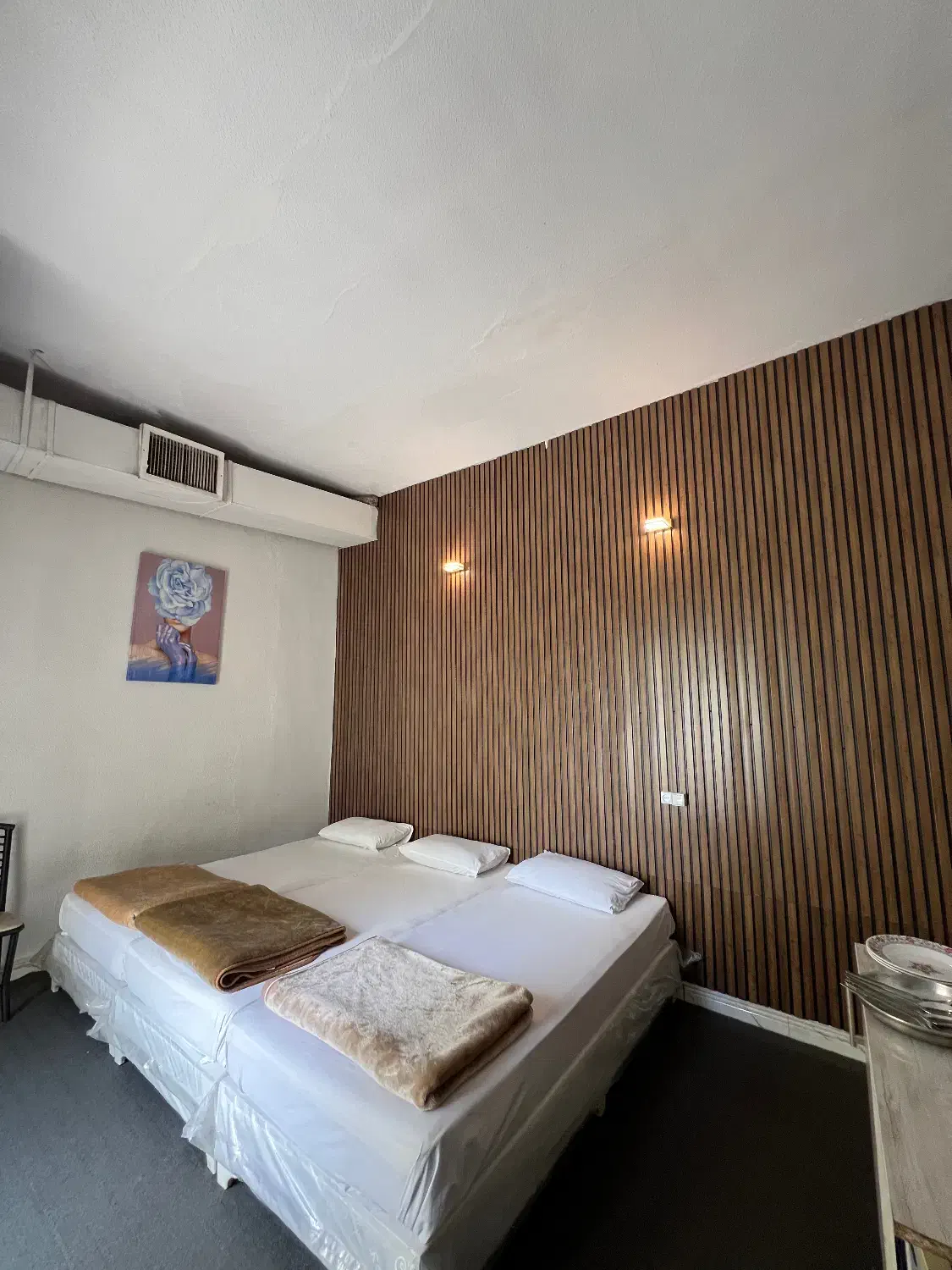 اقامتِ شایسته‌ی سلیقه‌ی خاص شما/اجاره روزانه سوییت|اجارهٔ کوتاه‌مدت آپارتمان و سوئیت|تهران, بلوار کشاورز|دیوار