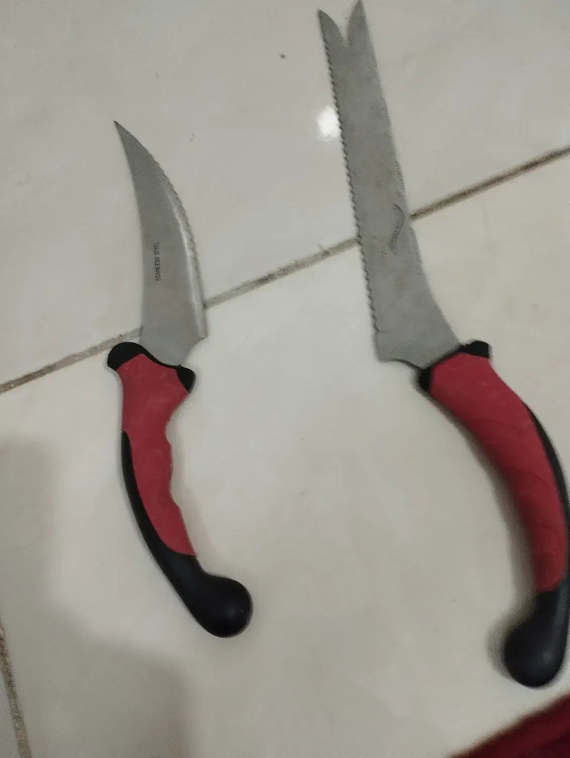 دو عدد چاقوی اشپزخونه|ظروف پختوپز|مشهد, خواجه ربیع|دیوار