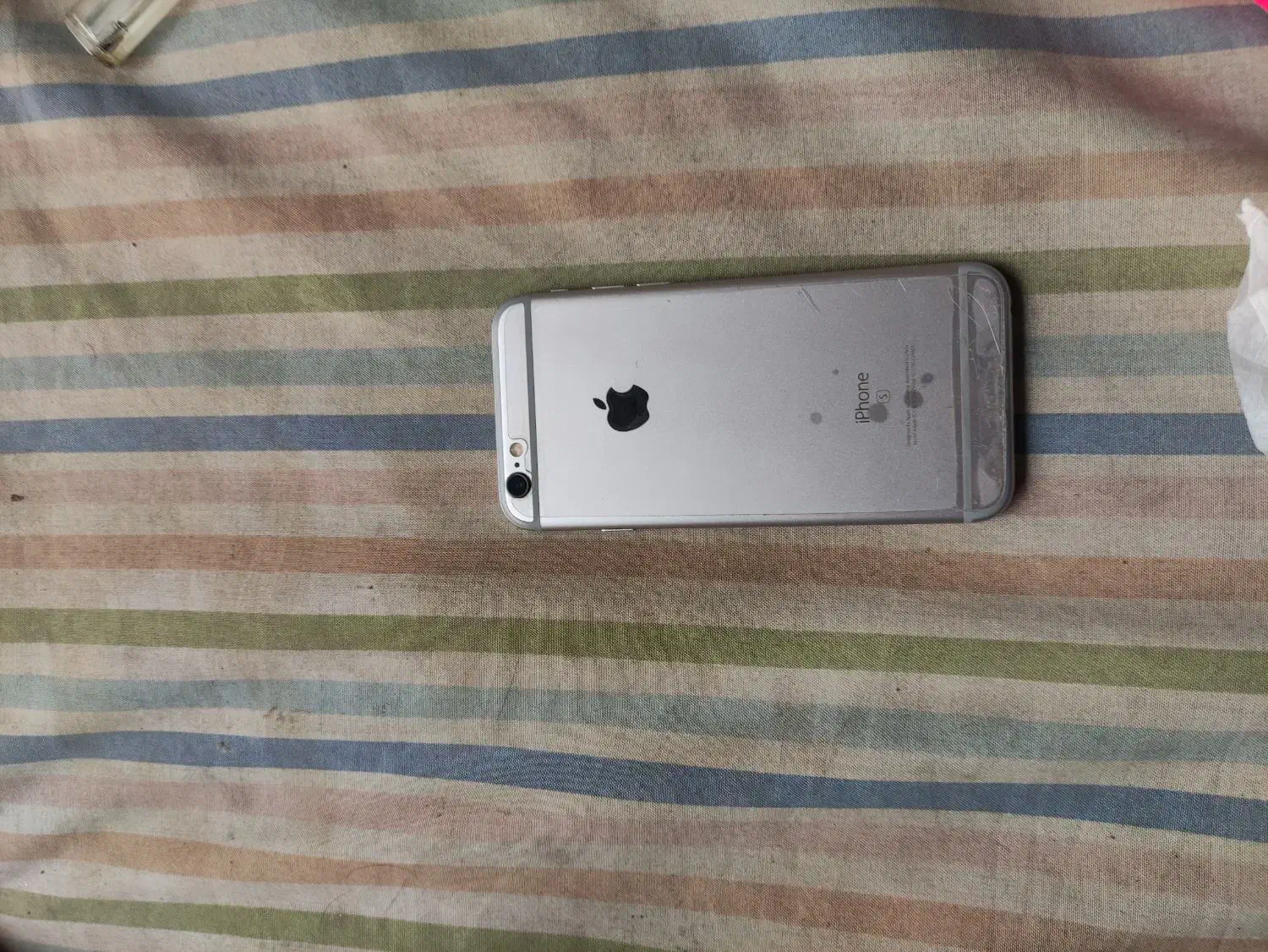 گوشیه آیفون 6 کاملن سالمه|موبایل|تهران, نیروی دریایی|دیوار