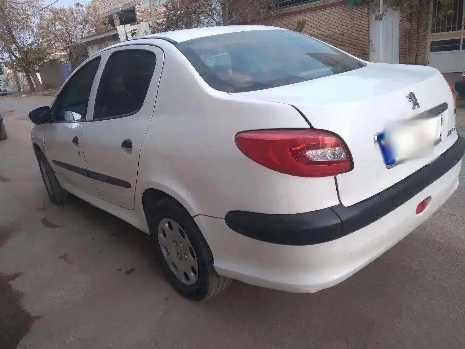 پژو 206 اس دی مدل۹۵ دور رنگ معاوضه با ساینا|خودرو سواری و وانت|مشهد, امام رضا (ع)|دیوار