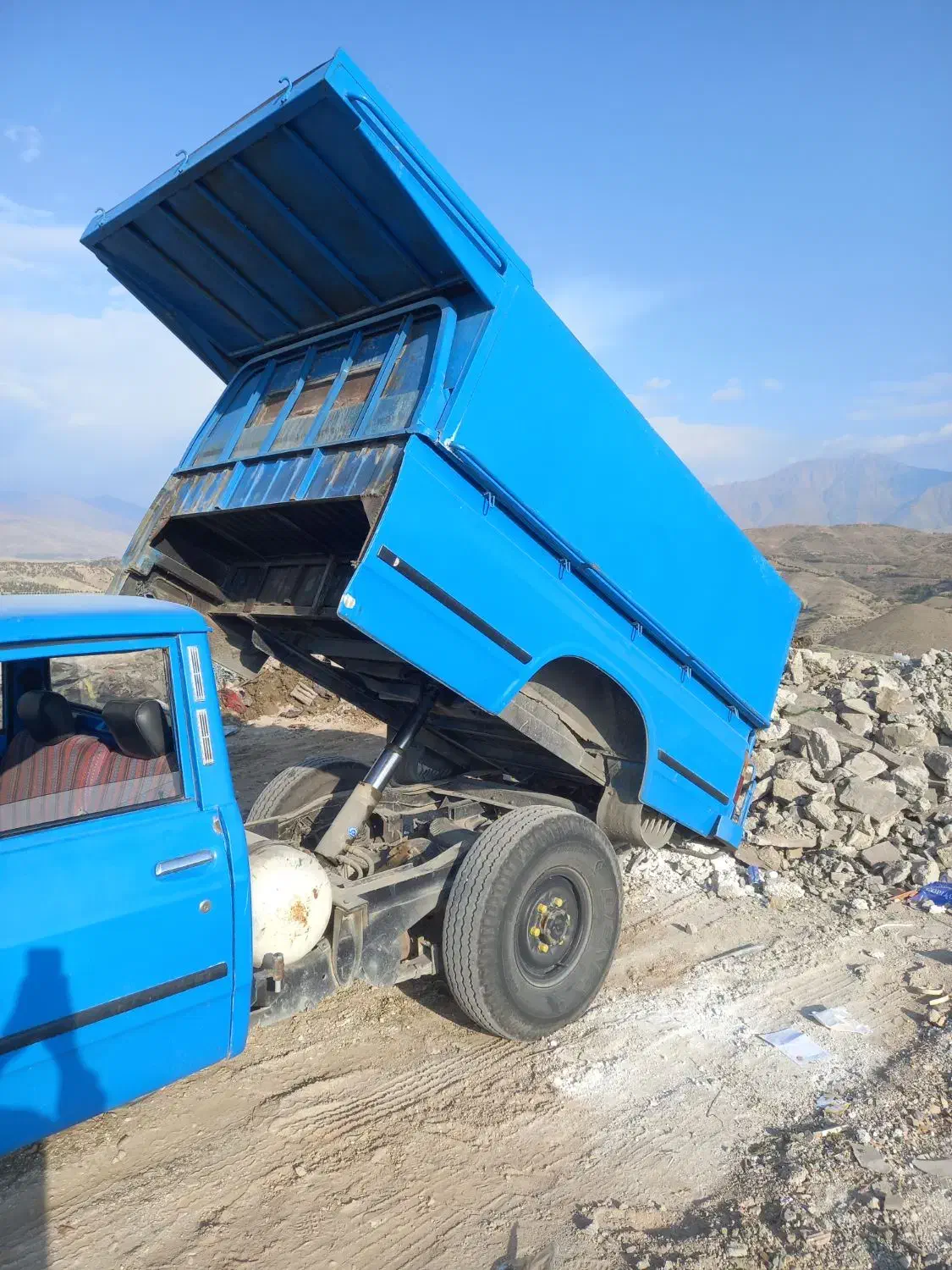 حمل نخاله با نیسان کمپرسی وتهیه مصالح|خدمات حمل و نقل|تهران, میرداماد|دیوار