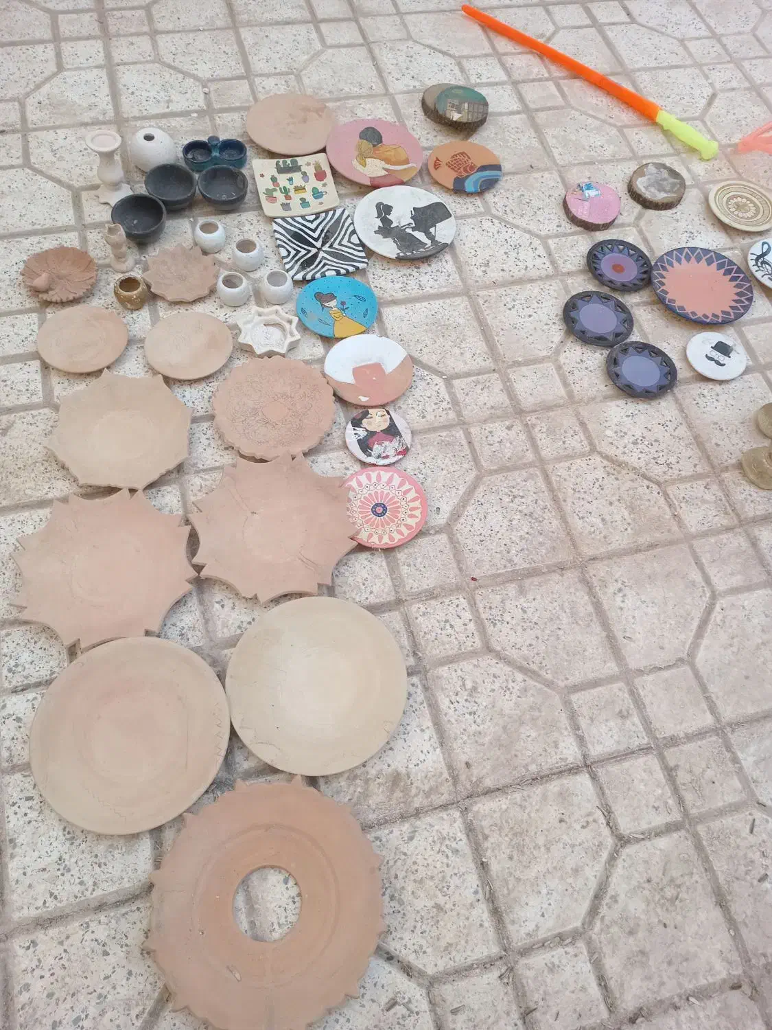 بشقاب سفالی|صنایع دستی و سایر لوازم تزئینی|سبزوار, فرهنگیان|دیوار