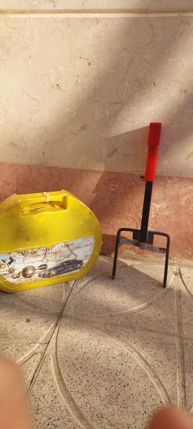 قفل پدال و زنجیر چرخ|قطعات یدکی و لوازم جانبی|کرج, گلشهر|دیوار