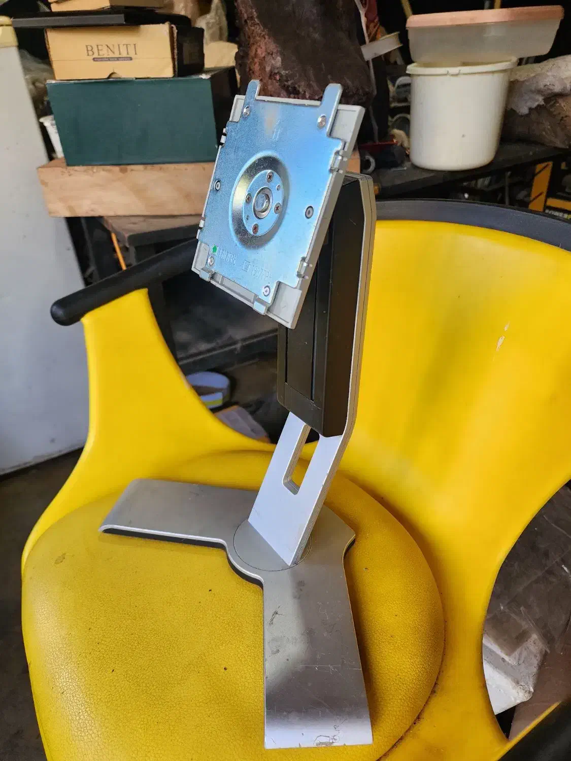 پایه کامپیوتر آسانسوری|قطعات و لوازم جانبی رایانه|رشت, بلوار گیلان|دیوار