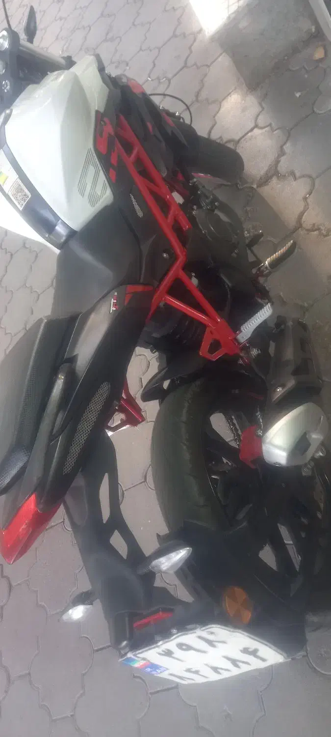 متور بنلی ۲۵۰ نیو فیس|موتورسیکلت|تبریز, |دیوار