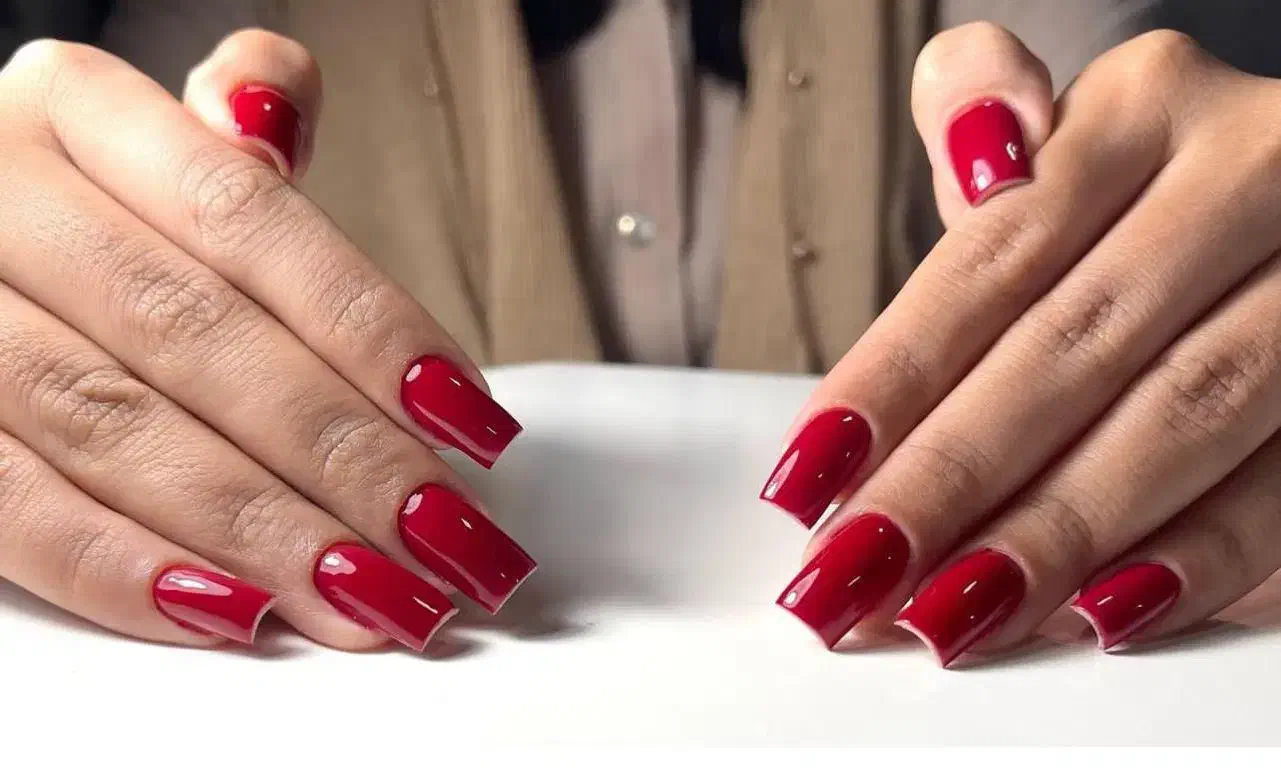 کاشت ناخن سورشجان|خدمات آرایشگری و زیبایی|لاران, |دیوار