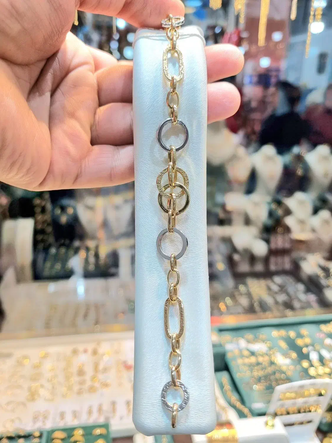 دستبند های طلا ، اجرت مناسب|جواهرات|کاشان, بازار کاشان|دیوار