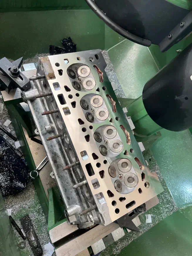 سرسیلندر پژو ۱۸۰۰|قطعات یدکی و لوازم جانبی|فردیس, قریشی|دیوار