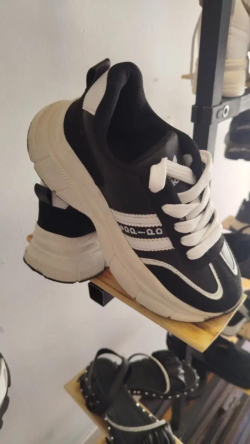 کتونی قیمت مناسب|کیف، کفش، کمربند|کاشان, شهرک خاتم الانبیا (مسکن ملی کاشان)|دیوار