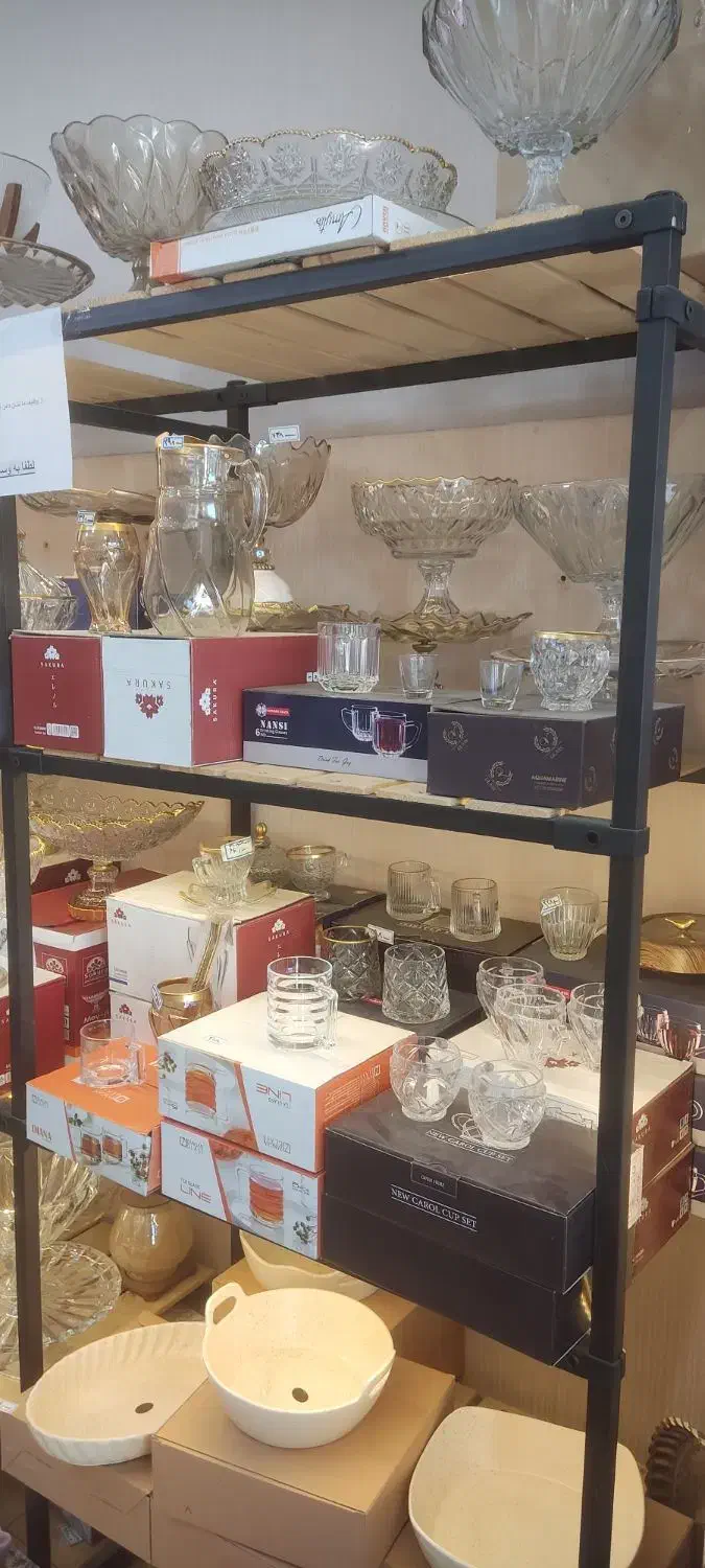 ۳۰٪تخفیف ظروف کادویی بدلیل تغییر شغل|ظروف سرو و پذیرایی|کرمان, |دیوار