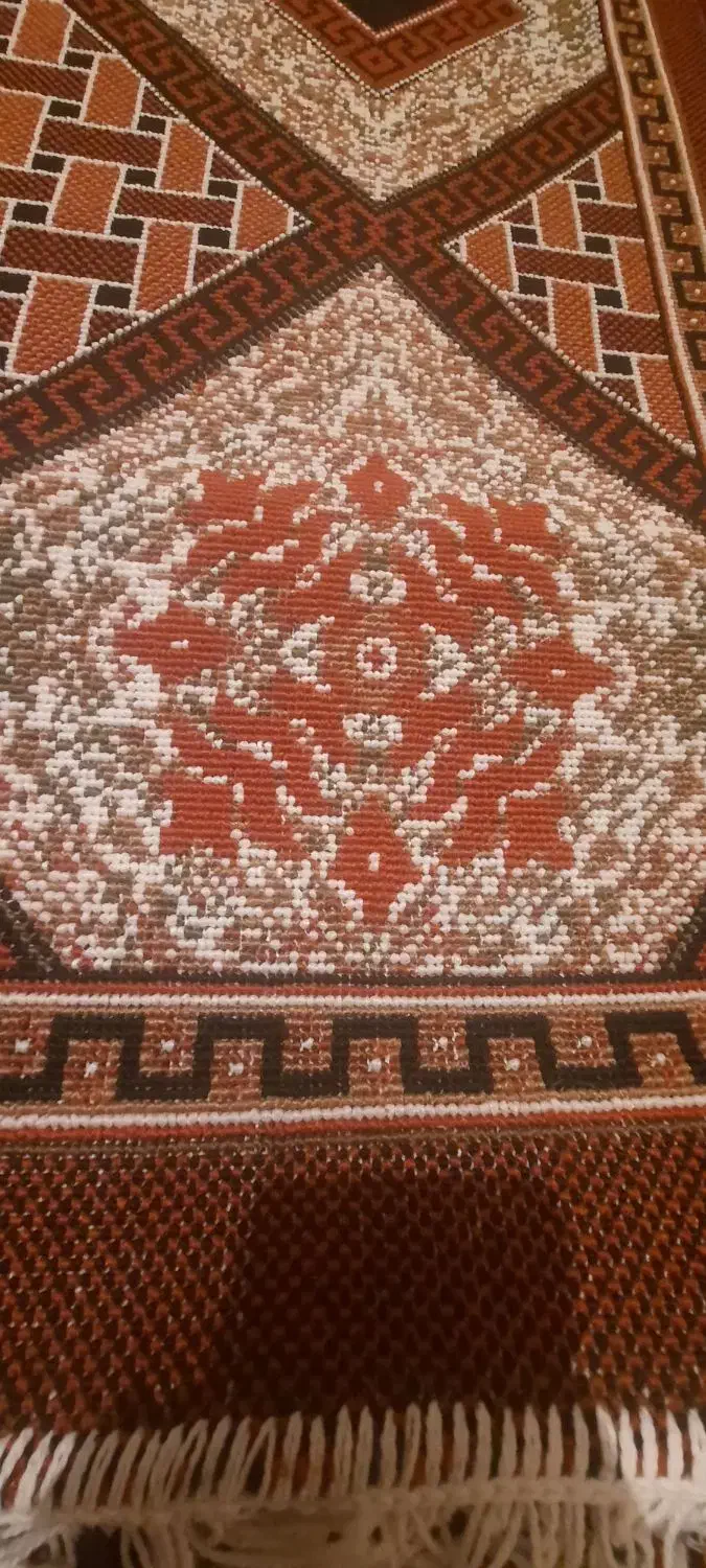 گلیم ماشینی|گلیم، جاجیم، گبه|کرمانشاه, |دیوار