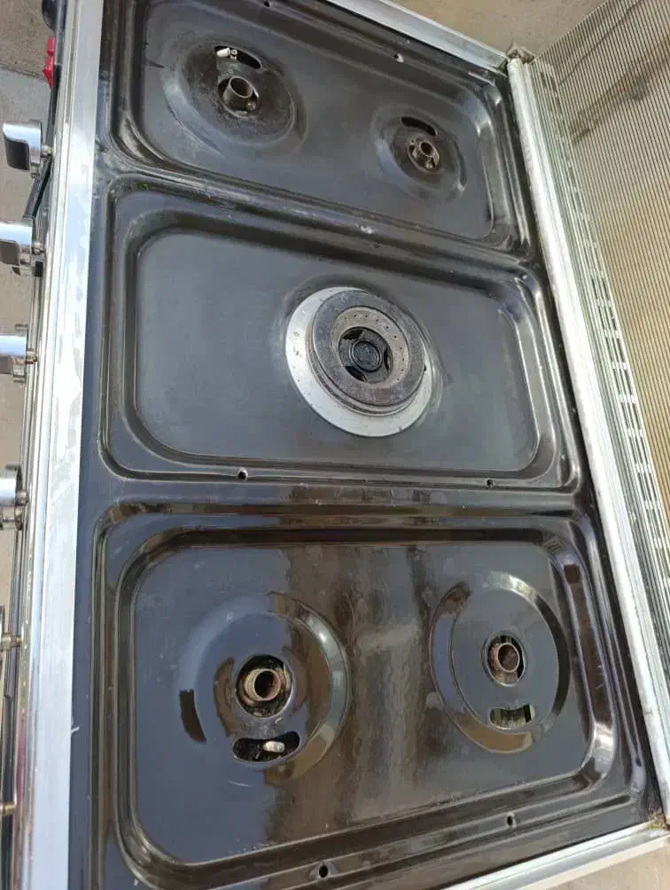 گاز فر استیل آینه دار|اجاق گاز و لوازم برقی پخت‌وپز|نقده, |دیوار