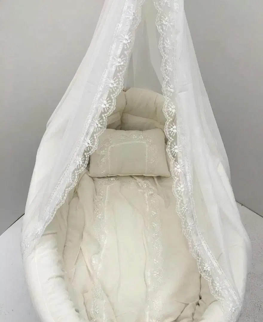 گهواره نوزاد چوب خارجی|تخت و صندلی بچه|سنندج, |دیوار