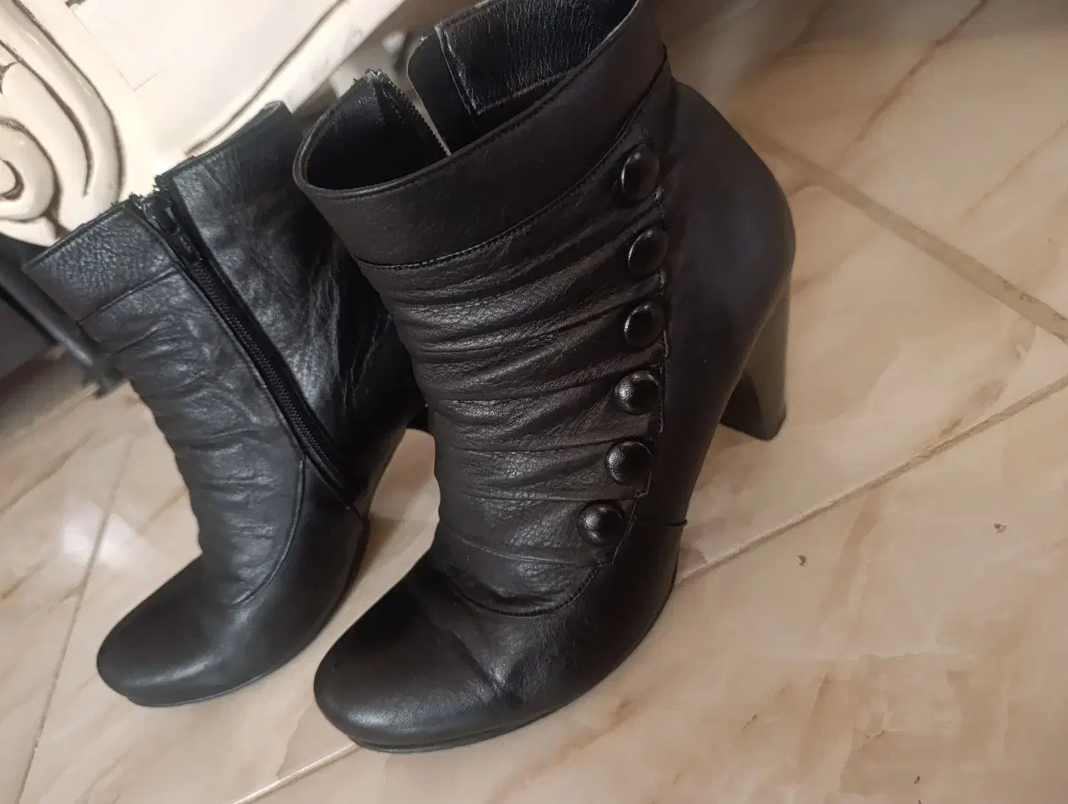 پوتین چرم سایز۳۹|کیف، کفش، کمربند|سلماس, |دیوار