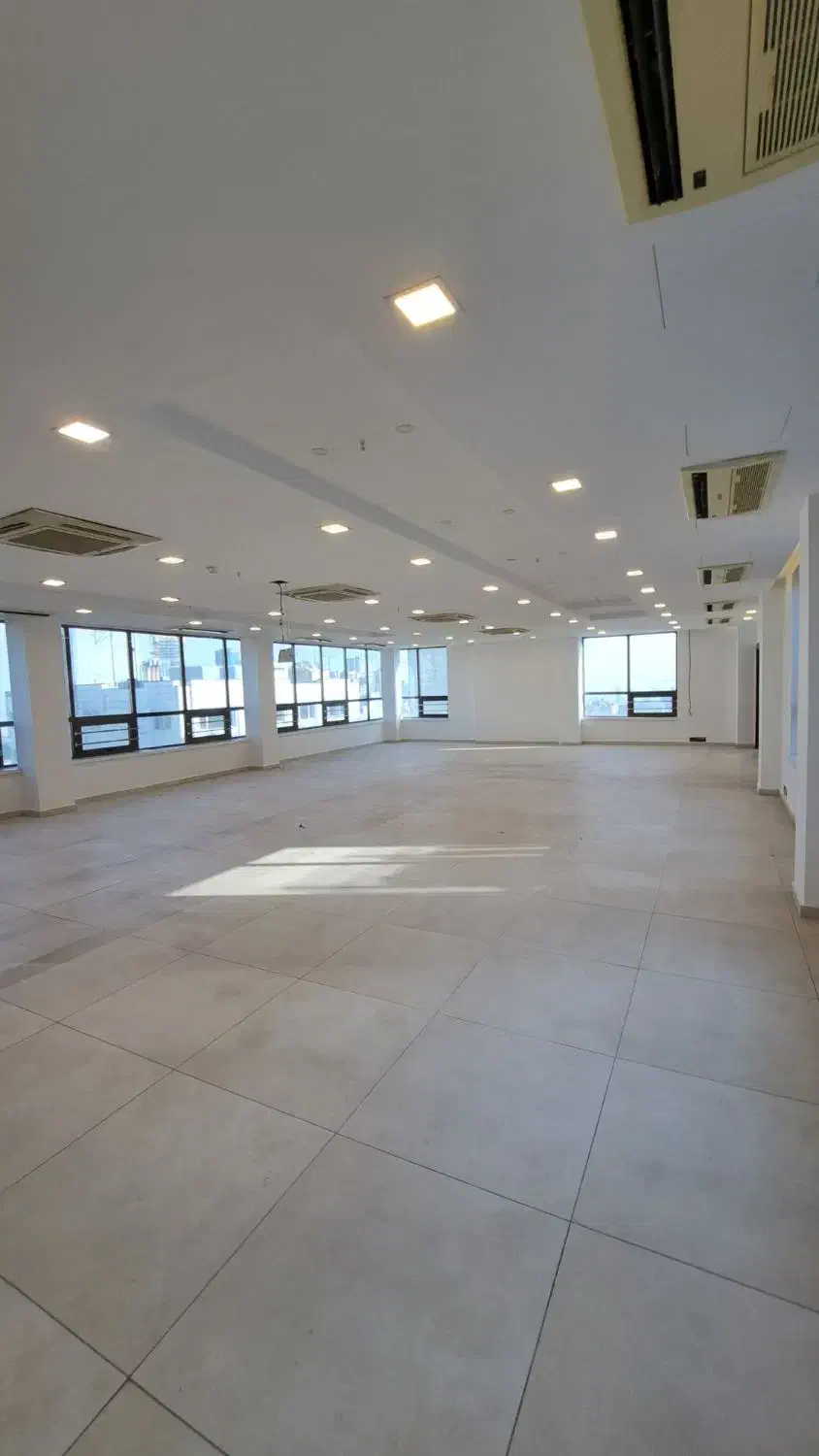 فرشته ۲۳۰ متر/سند اداری/۴پارکینگ|اجارهٔ دفتر کار، اتاق اداری، مطب|تهران, الهیه|دیوار