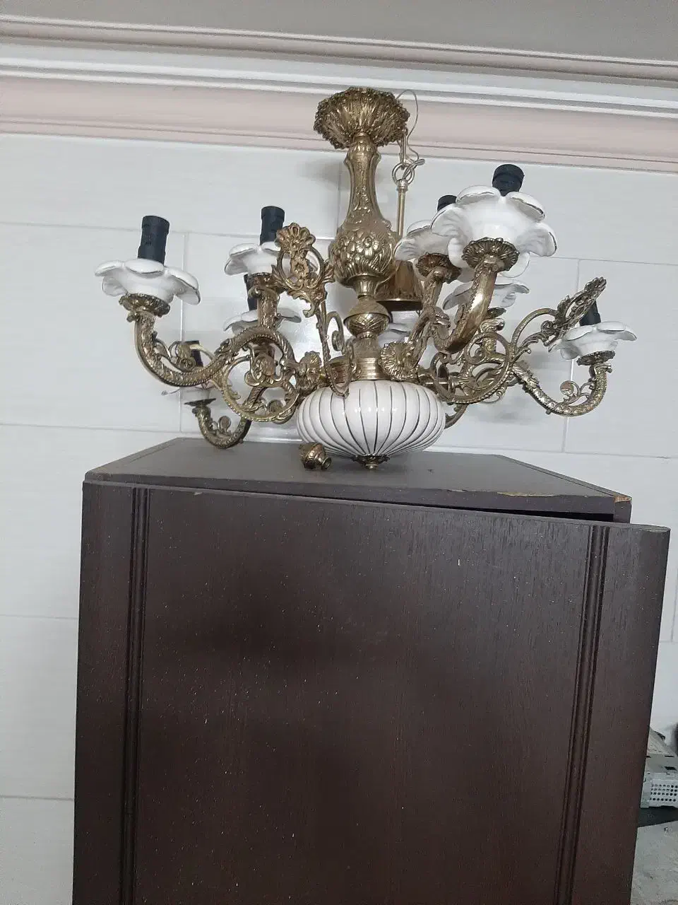 لوستر|لوستر و چراغ آویز|یزد, |دیوار