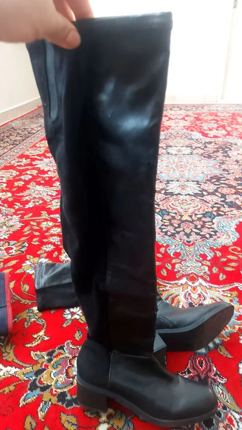 بدوعد بوت مارک و ایتالیایی یکی سرمه ای یکی مشکی|کیف، کفش، کمربند|پیشوا, |دیوار