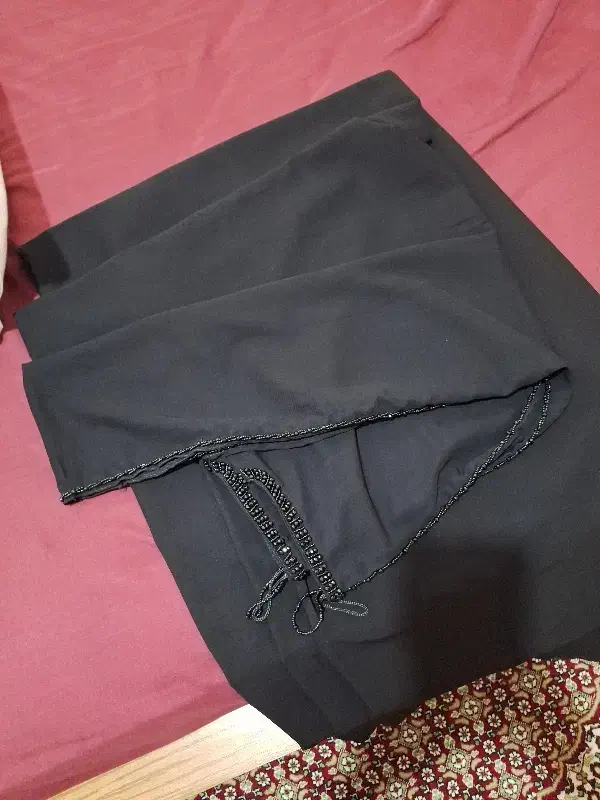 چادر عربی جواهر دوزی کرپ|لباس|اندیشه, اندیشه فاز ۳|دیوار