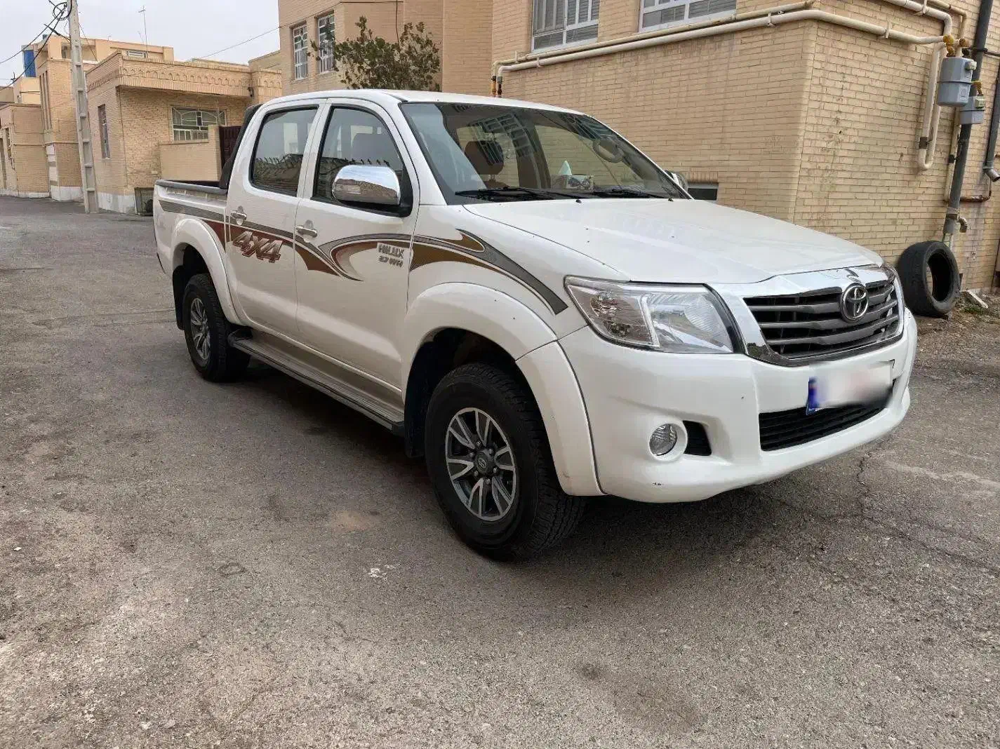 هایلوکس 2013|خودرو سواری و وانت|یزد, |دیوار