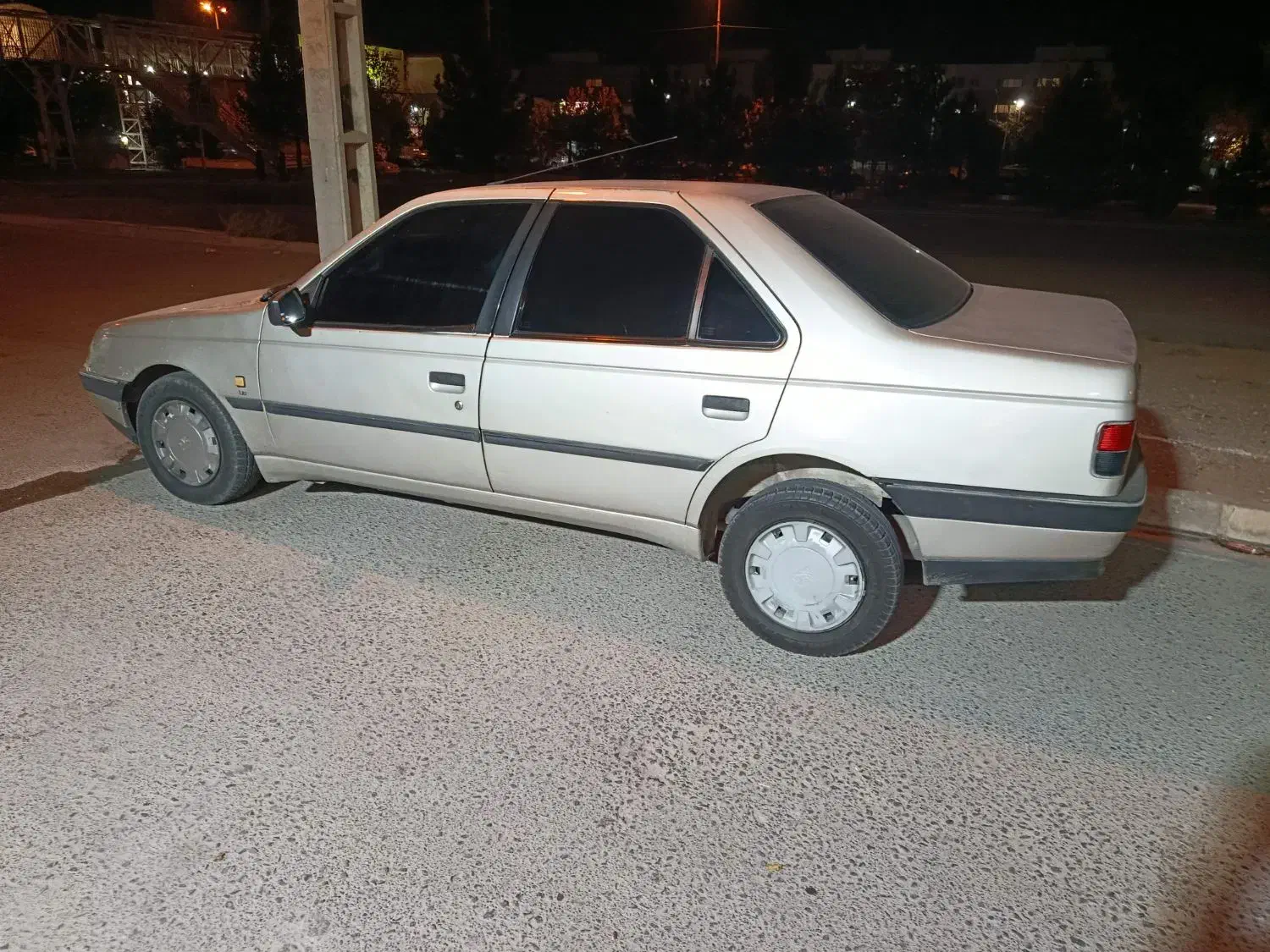 پژو405|خودرو سواری و وانت|قم, پردیسان|دیوار