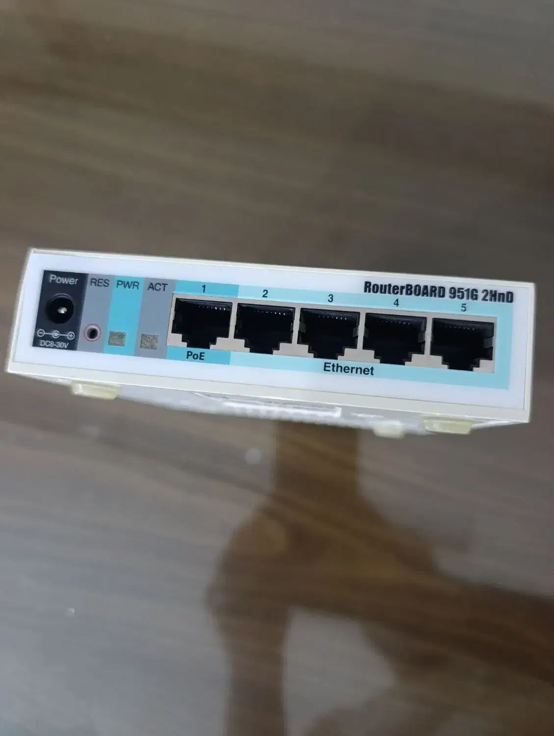 روتر میکروتیک 951 مدل RB951Ui-2HnD|مودم و تجهیزات شبکه|همدان, |دیوار