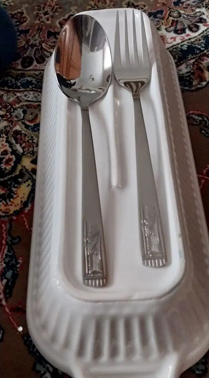 قاشق و چنگال غذاخوری نو|ظروف سرو و پذیرایی|قم, پردیسان|دیوار