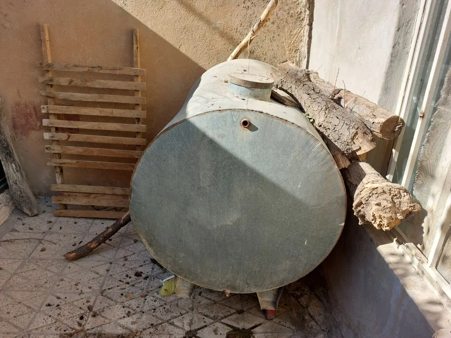 تانکر|مصالح و تجهیزات ساختمان|ایلام, |دیوار