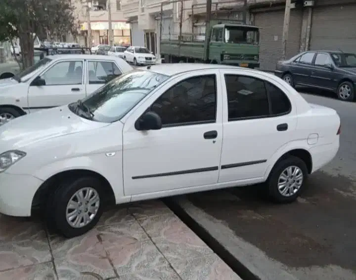 تیبا مدل ۹۳ سالم و خانگی|خودرو سواری و وانت|بروجن, |دیوار