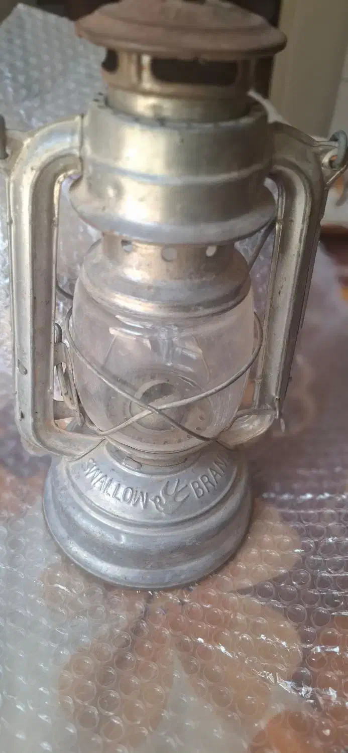 چراغ گرد سوز و فانوس قدیمی عتیقه|کلکسیون اشیاء عتیقه|تهران, شهرک محلاتی|دیوار