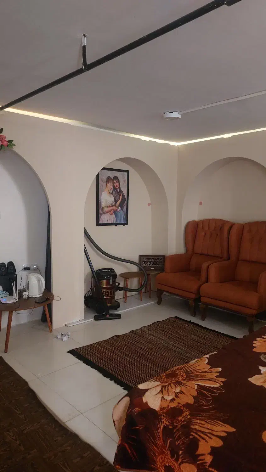 همخانه خانم در عالیشهر|اجارهٔ آپارتمان|بوشهر, |دیوار