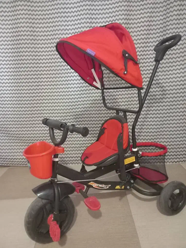 سه چرخه|دوچرخه، اسکیت، اسکوتر|ایلخچی, |دیوار