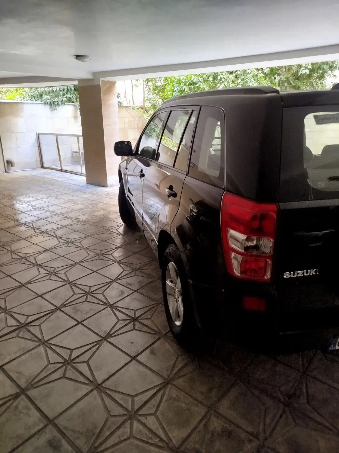 ویتارا مشکی *مدل 90*اتومات 2400|خودرو سواری و وانت|شیراز, باغ تخت|دیوار