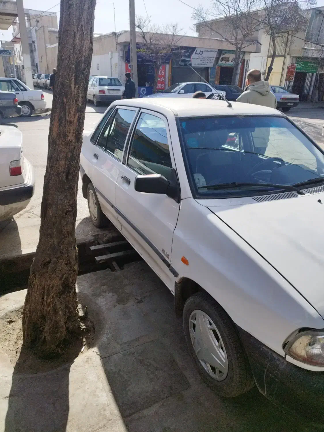 وسیله نقلیه|خودرو سواری و وانت|بروجرد, |دیوار