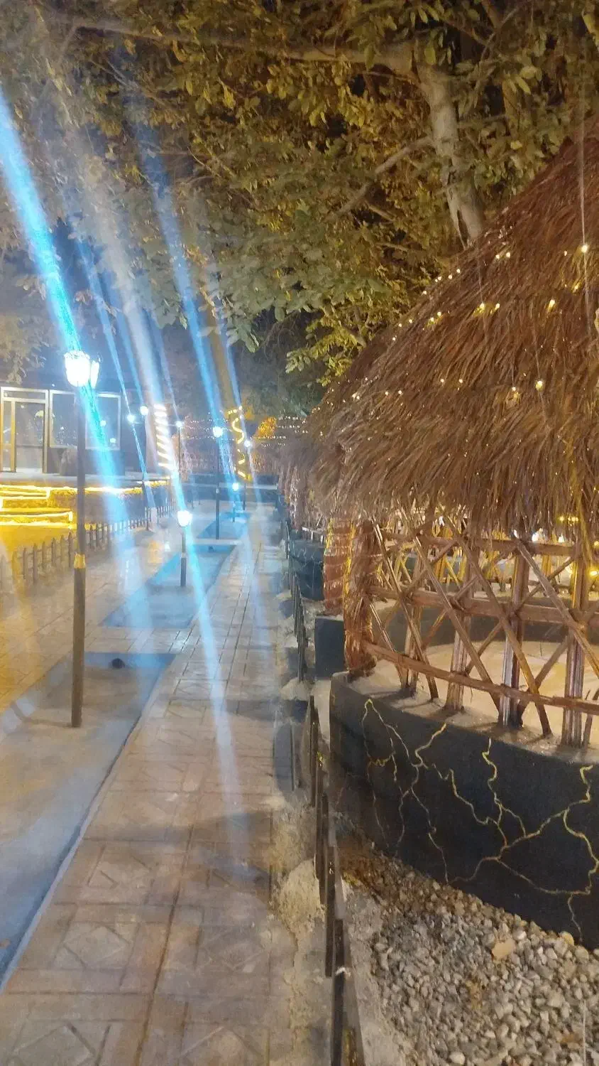 نیروی خدمات آشپزخانه باریستا قلیان سرا و..|استخدام خدمات فروشگاه و رستوران|وحیدیه, |دیوار