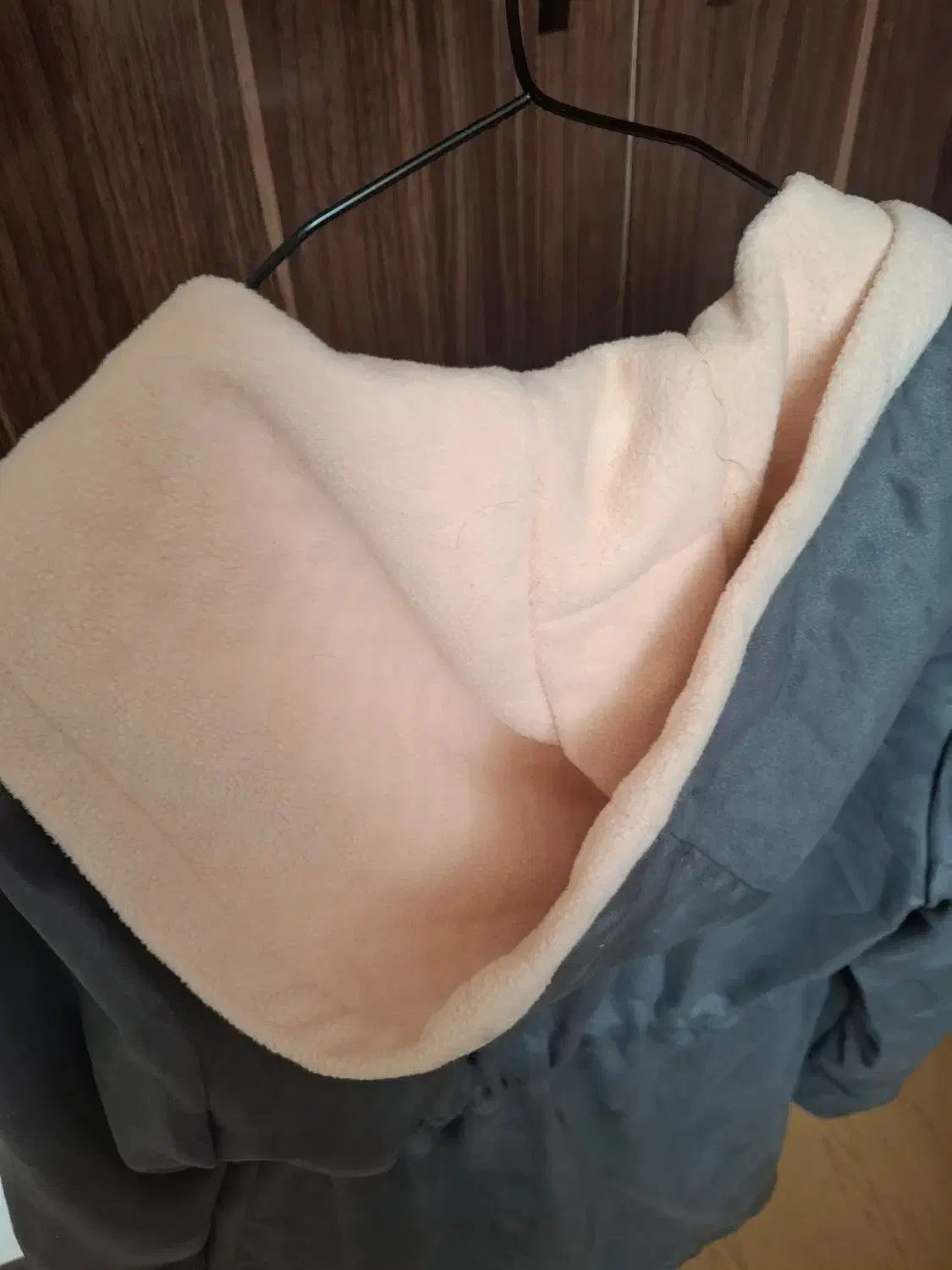 کت وکاپشن|لباس|گلبهار, شهر جدید گلبهار|دیوار