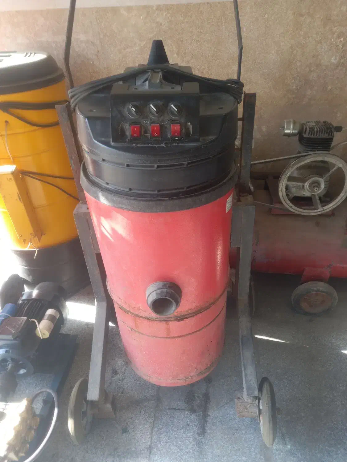 پمپ کارواش اصلی جارو برقی و...|فروشگاه و مغازه|مشهد, امیریه|دیوار